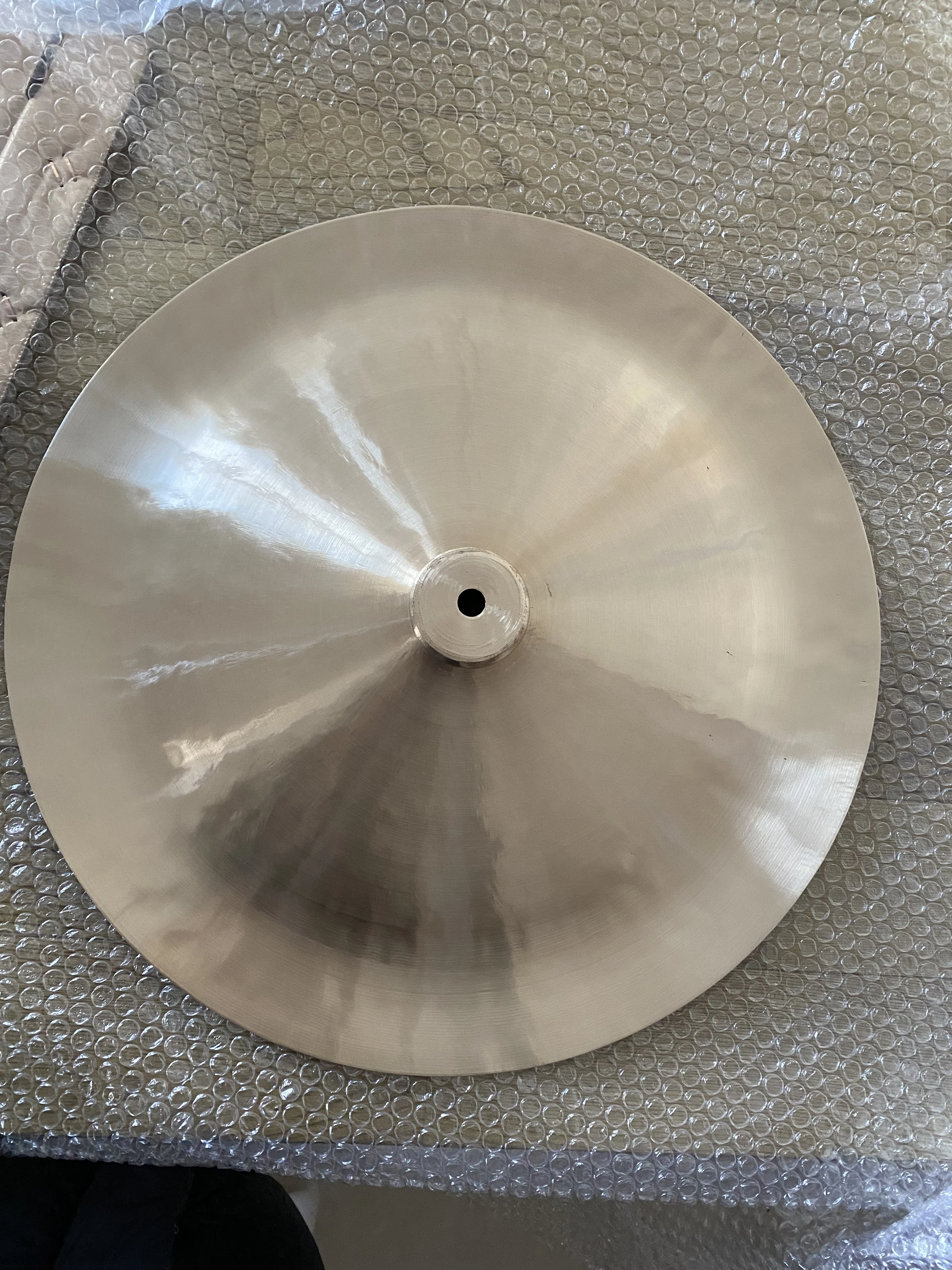 14 Inch Lion China Cymbal