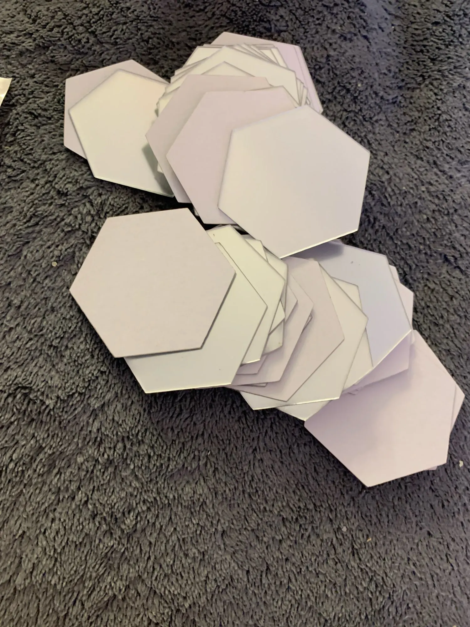 Autocollant mural miroir 45 pièces, autocollant d'art mural hexagonal, autocollant de carreaux décoratifs ménagers DIY photo review