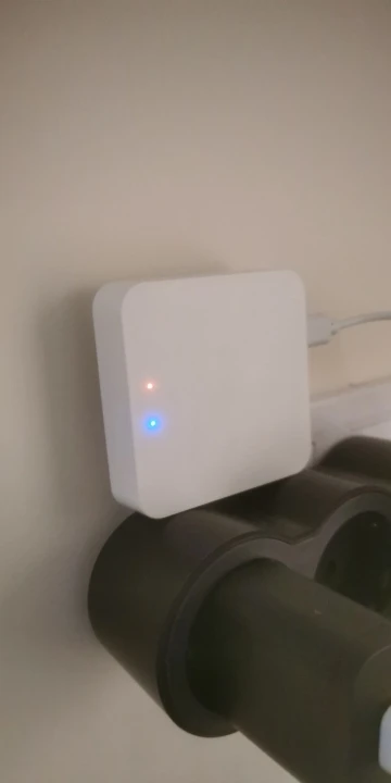 Tuya ZigBee 3.0 Smart Hub, Wireless/Wired Gateway Bridge for App Voice Remote Control, Works with Alexa Google Home Assistant photo review