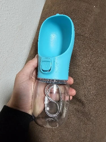 Bouteille d’eau portable pour chien avec bol intégré – Étanche, légère, pour promenade et voyage – Convient aux petits et grands chiens, chats photo review