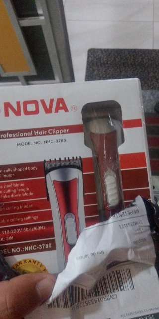 Máquininha De Cortar Cabelo e/ou Barbeador Portátil Aparador Barba 3915 bivolt Recarregável-ENVIO IMEDIATO PARA TODO BRASIL photo review