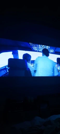 Portable Home Theater Mini 3D Projector 4K Display photo review