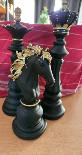 Elegant Chess Resin Figurines - King, Queen, Knight Decor Set photo review