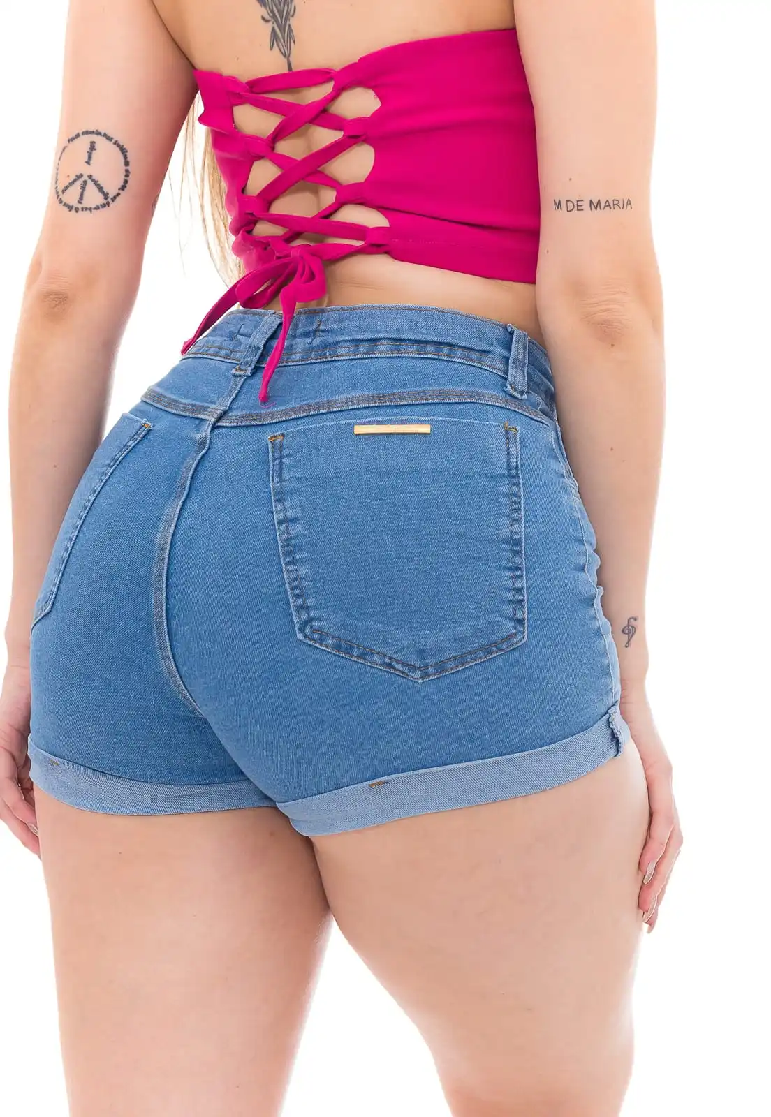 Shorts-Jeans-Feminino-Levanta-Bumbum-Com-Detalhe-na-Barra-Dobrada.jpg
