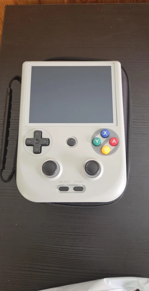 ANBERNIC RG 406V photo review