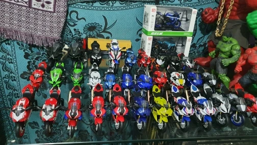 1/12 BMW S1000RR Motorcycle Toy 1:12 RMZ City Diecast Metal Racing Model Super Sport Miniature Collection Gift For Boy Children photo review