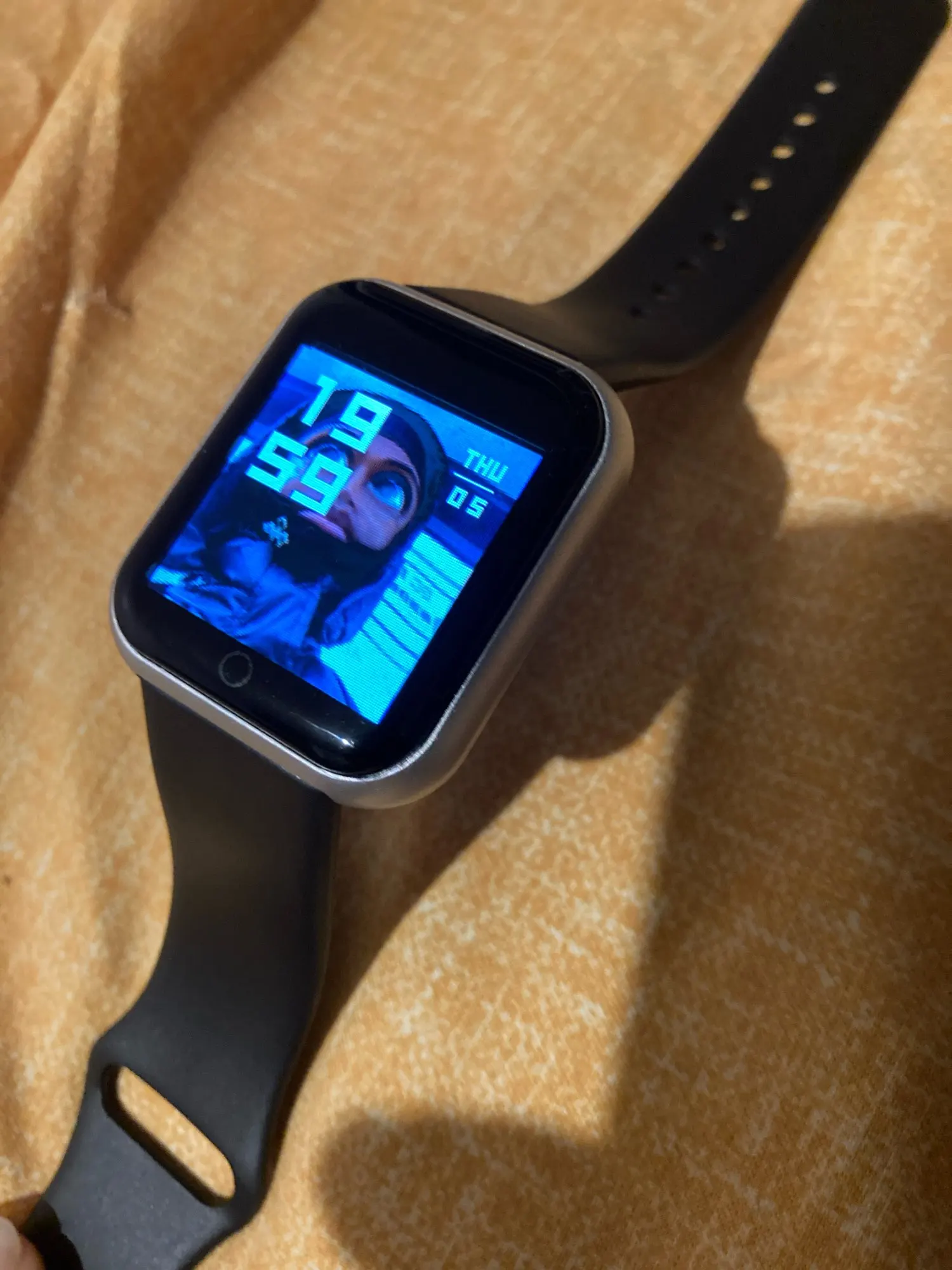 Multifunctional Bluetooth Smartwatch Y68 D20 Fitness & Sleep Tracker photo review