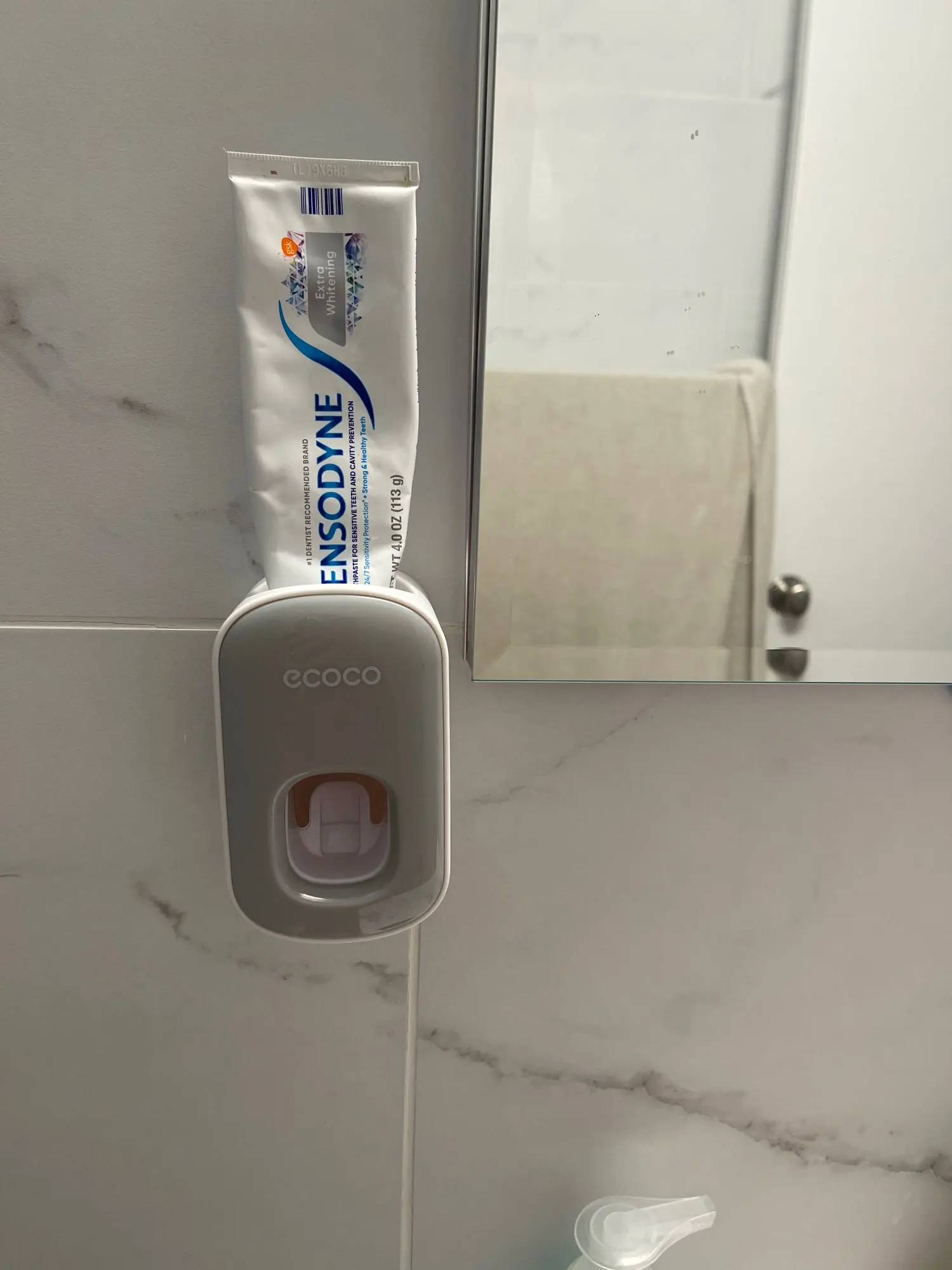Automatic Toothpaste Single Dispenser photo review