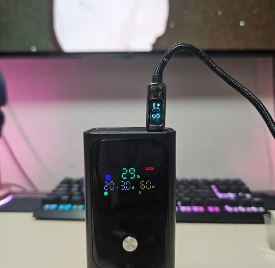 QOOVI PD 100W Power Bank 20000mAh External Battery Capacity Fast Charging Portable Charger Powerbank photo review