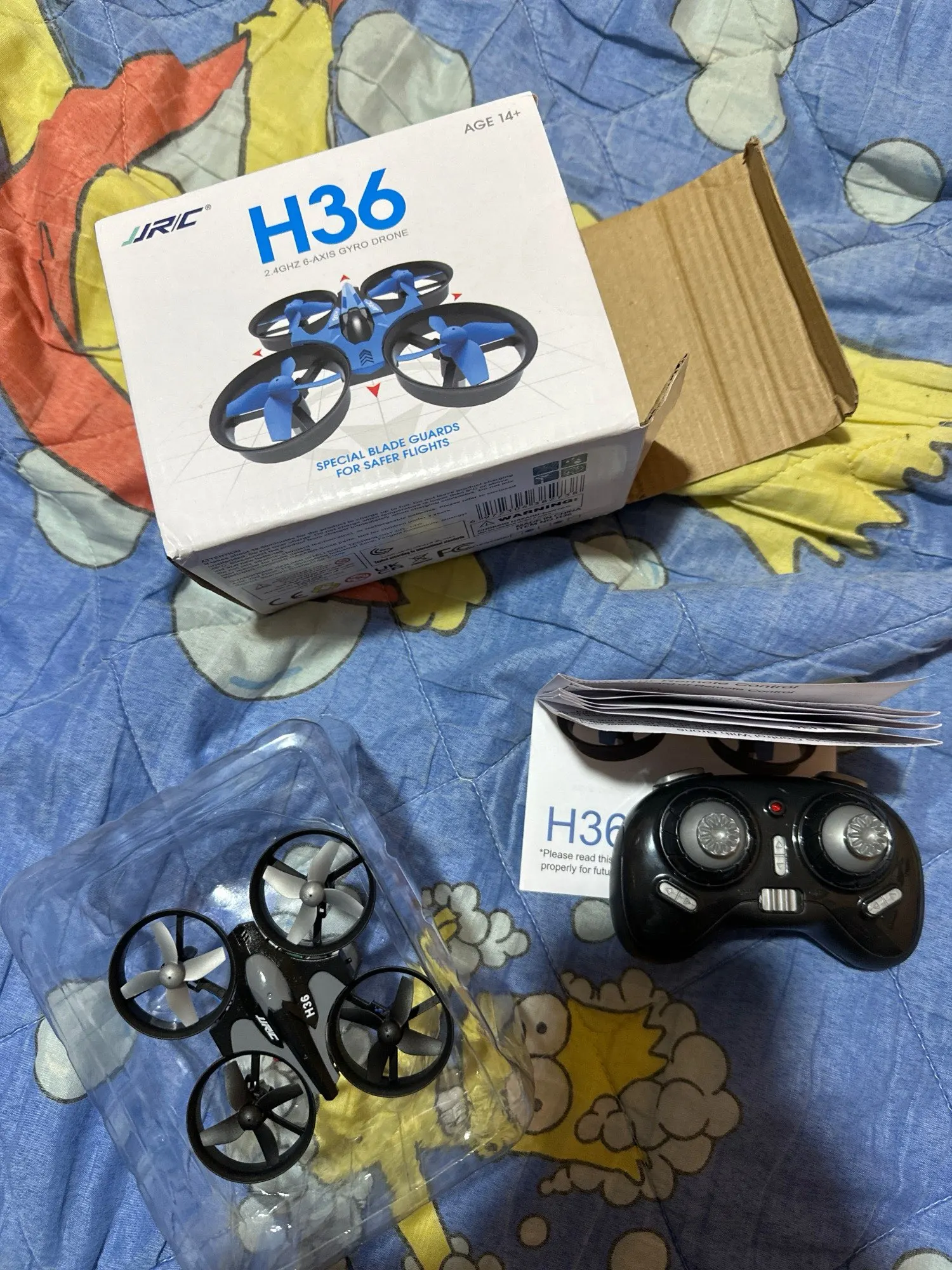 H36 Mini Drone 6-Axis Headless FPV Drones Pocket Remote Control Helicopter Plane RC Dron Quadcopter Toys Christmas Gift for Kids photo review