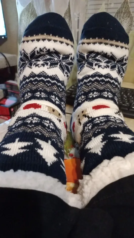 Flauschige Wintersocken mit niedlichen Tiermotiven photo review