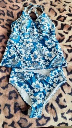 2025 V Neck Print Strapped Plus Size Tankini Set Women Cross Push UP Lady Large Bikini Brazilian Chubby Beach Curvy Bathing Suit photo review