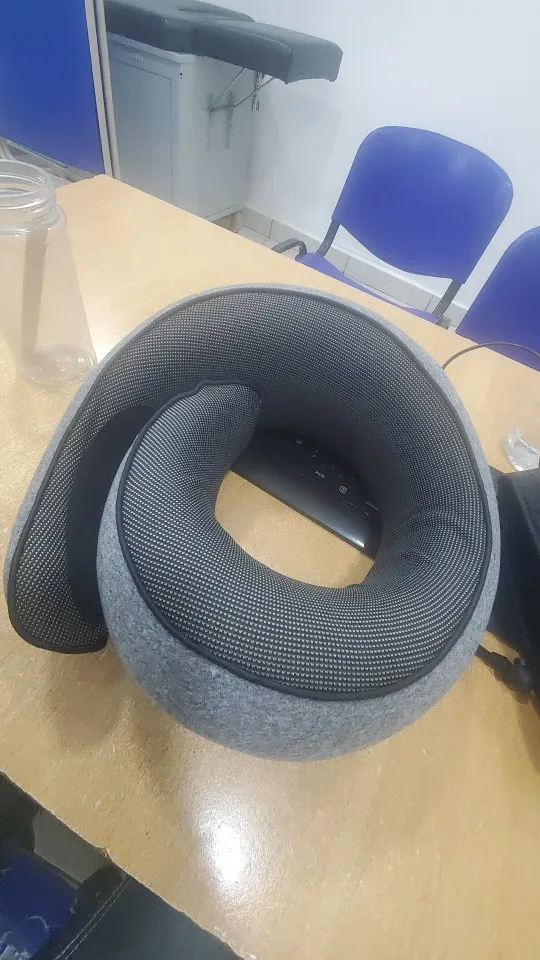 DreamEase Travel Pillow – Ultimate Neck & Chin Support photo review