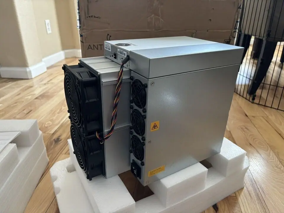

1 купите 2 получите 1 бесплатно Bitmain Antminer S21 Pro - Mineshop.eu