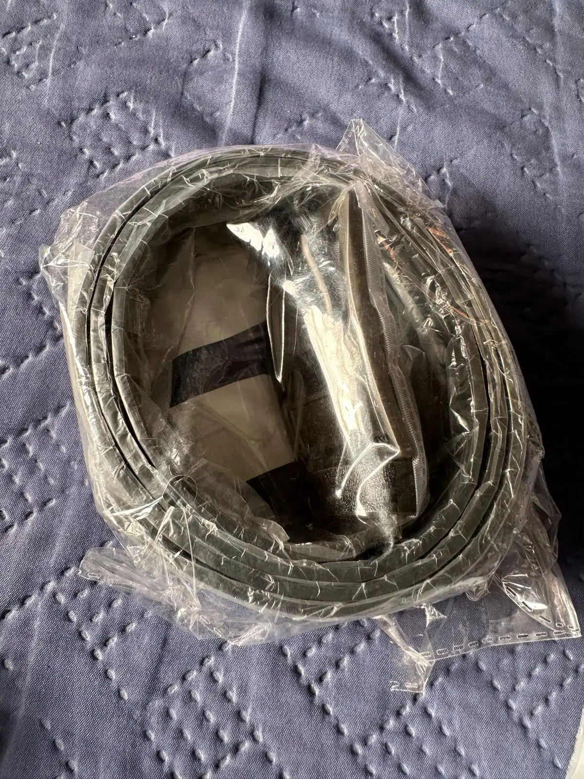 MIDNIGHT SOVEREIGN™ – Black Buckle Genuine Leather Belt photo review