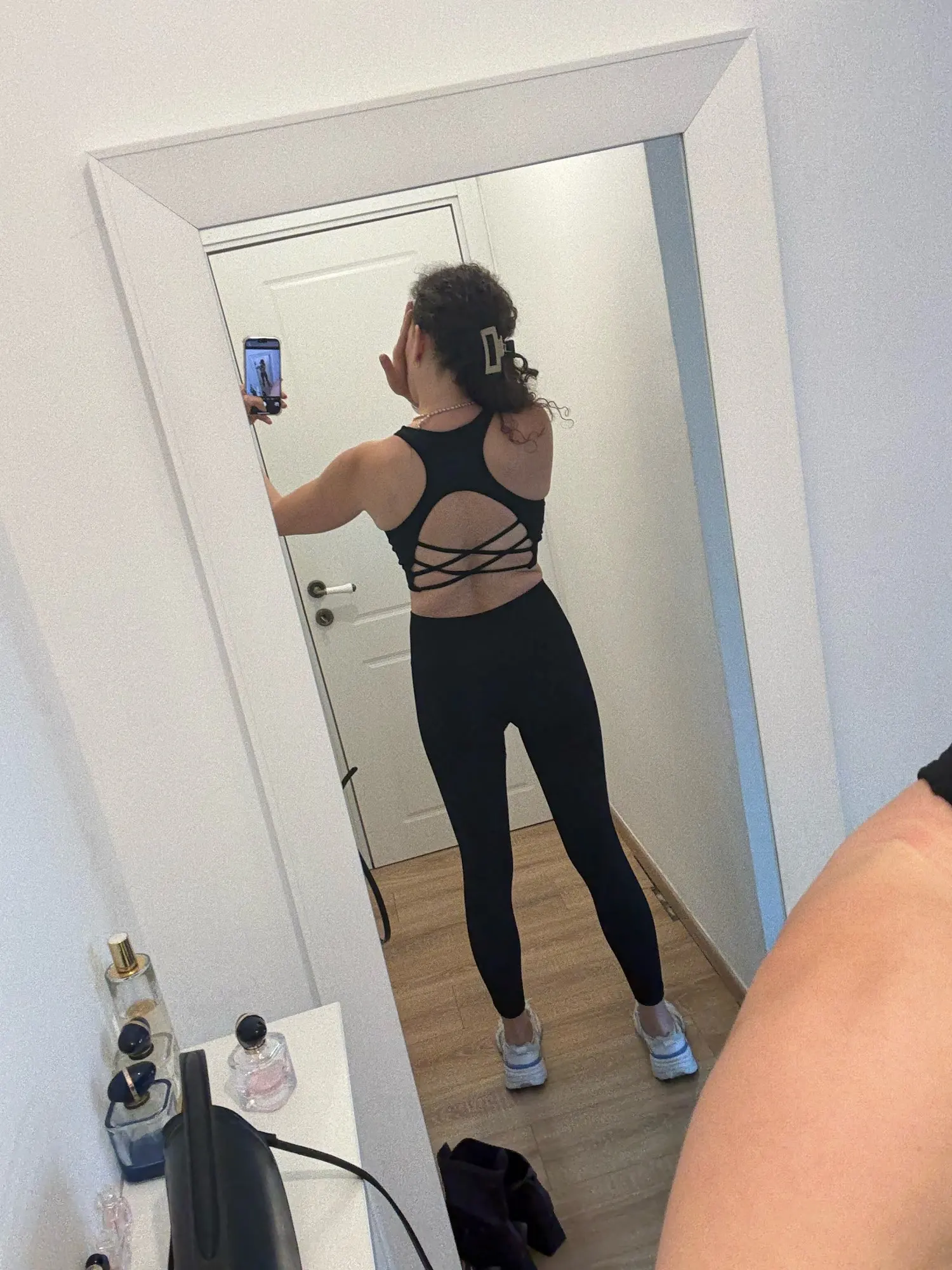 2PCS Sports Bra Women's Set Professional Fitness Tank Top Bra Shockproof Running Leggings Yoga Suit Beautiful Back Bra Clothing photo review