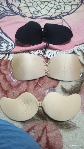 BellaFlure  Push-Up Strapless Sticky Bra