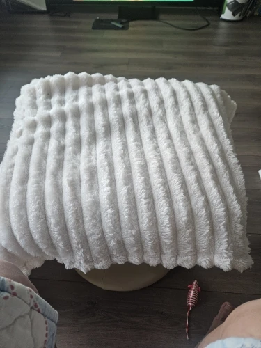 VelvetComfort – Kuschelige Luxusdecke für stilvolle Wärme photo review