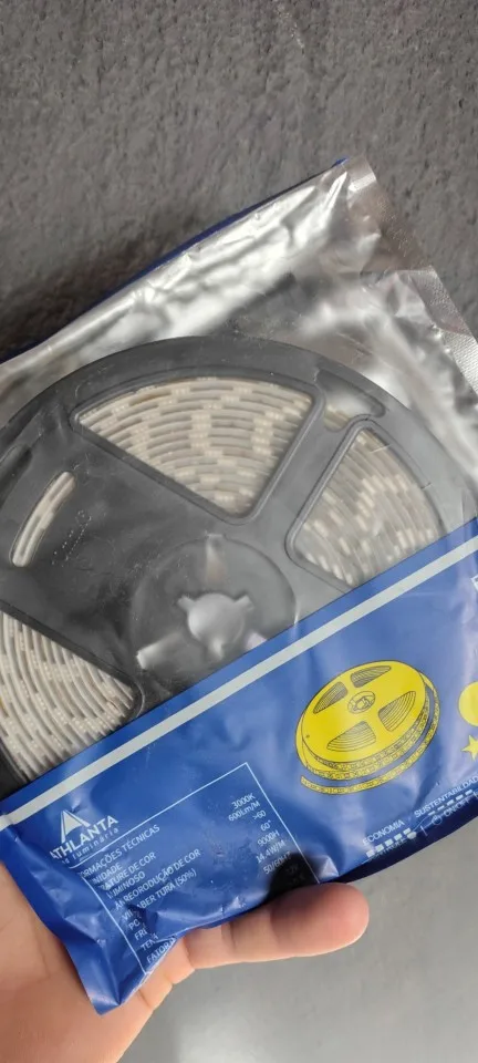 Fita Tira De Led 5050 5m Leds A Prova D'agua Branco Quente com silicone (Sem Fonte) photo review