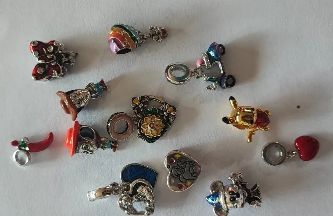 2025 gran oferta dijes cuentas de Plata de Ley 925 mariposa rosa luciérnaga luminosa cuelga brazalete pulsera collar joyería DIY photo review