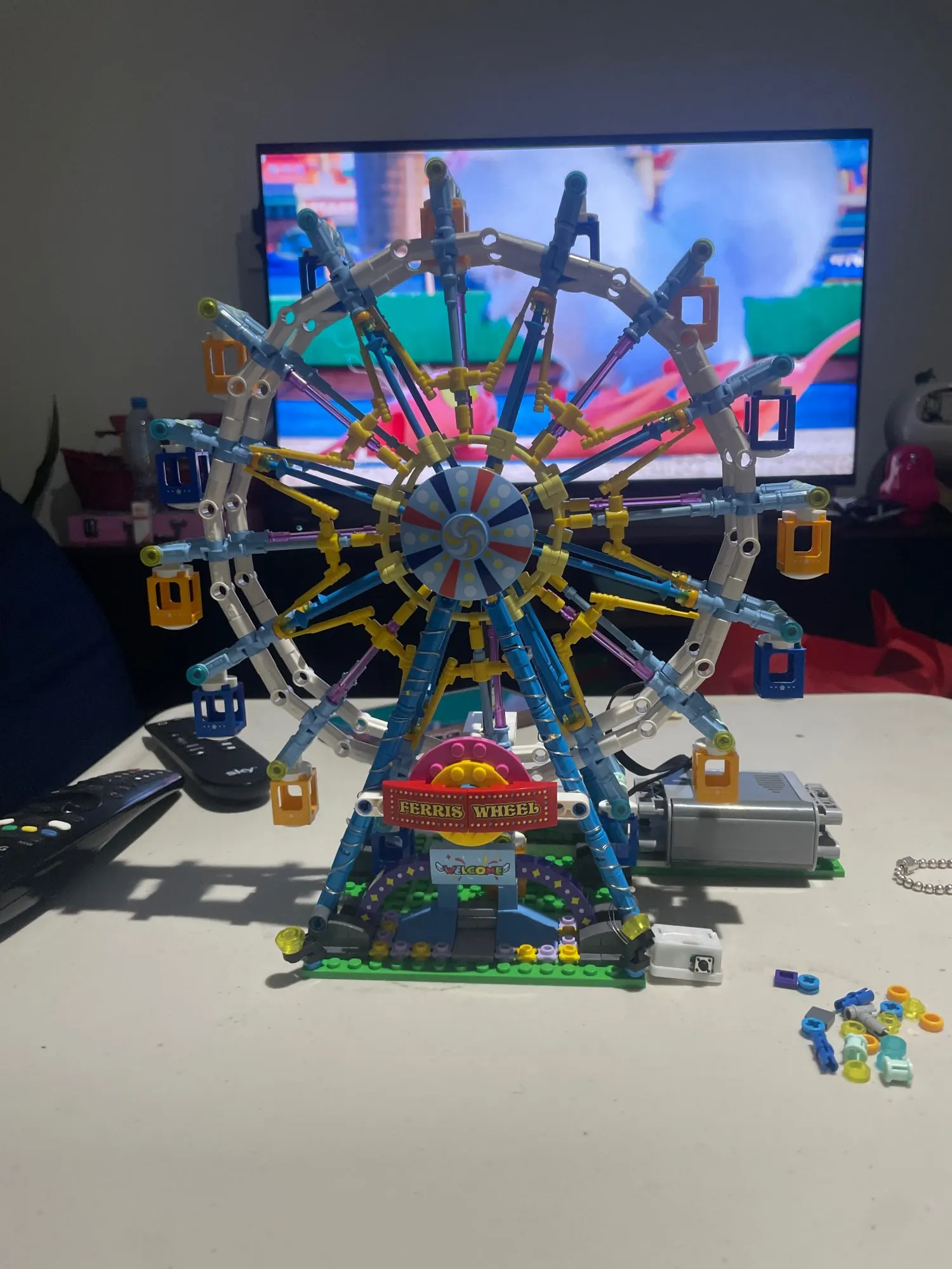 City Friends MOC Rotating Ferris Wheel Building Blocks Electric Bricks with Light Toys for Children Christmas Gifts photo review