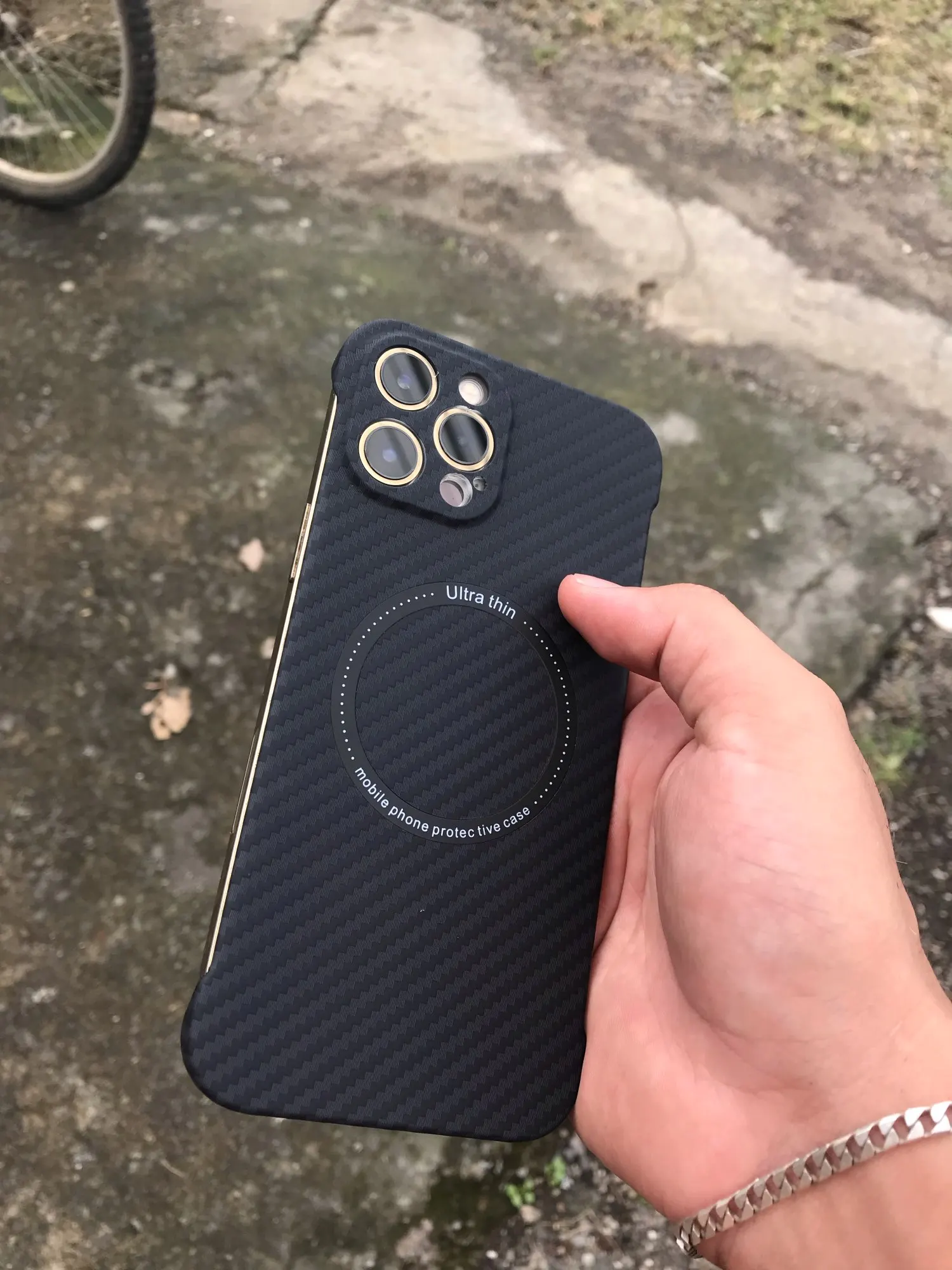 ThinCarbon Case