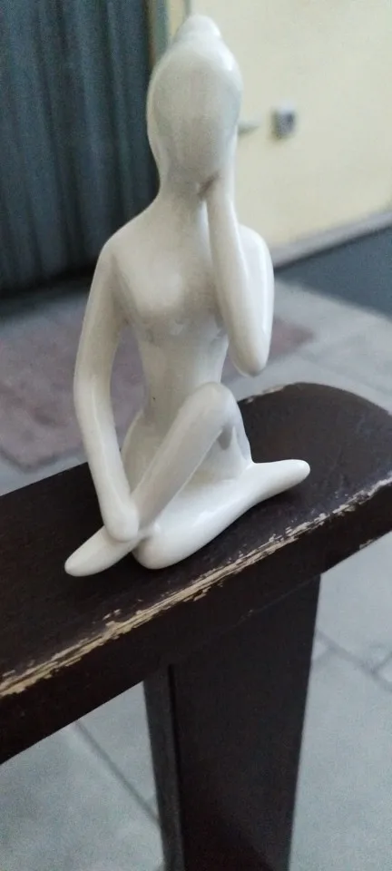 Zen Elegance: Abstract Ceramic Yoga Poses Figurines - Serene Home Studio Décor & Ornaments photo review