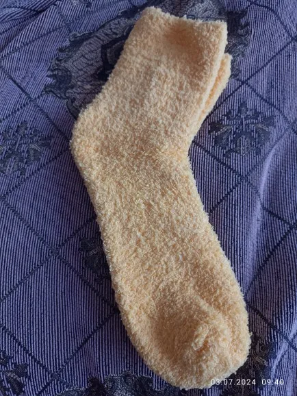 Flauschige Winter-Socken für Zuhause und als perfektes Weihnachtsgeschenk photo review