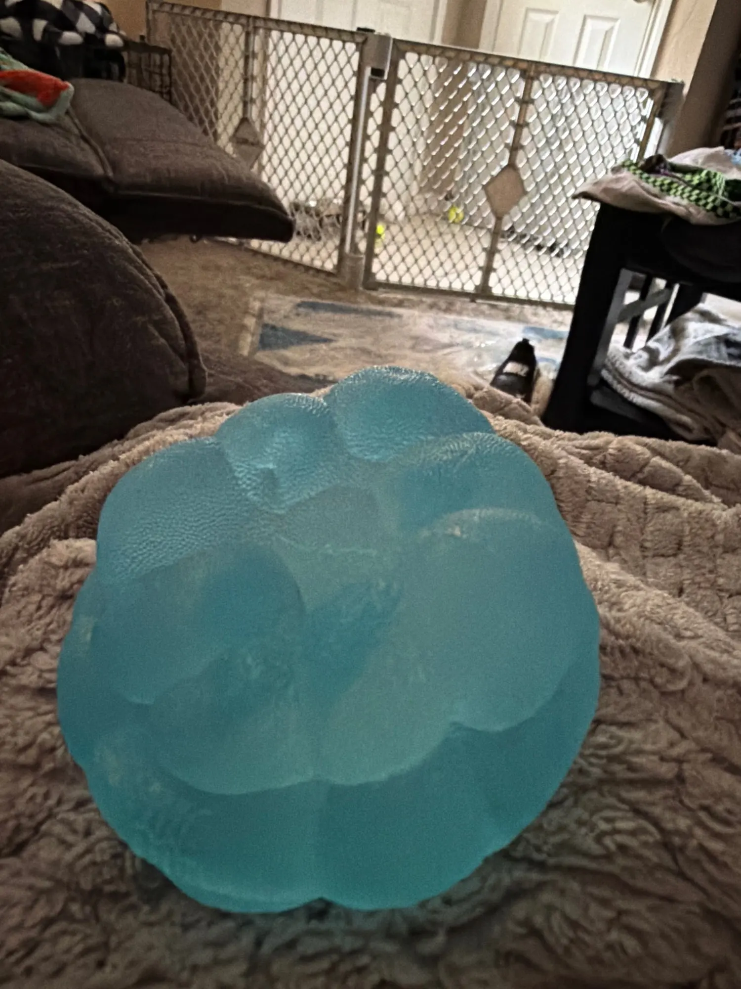 1Pc New three-dimensional candy kneading music adult Stress Relief Squeeze sensory Toys Decompression Simulation Cube Party Gift photo review