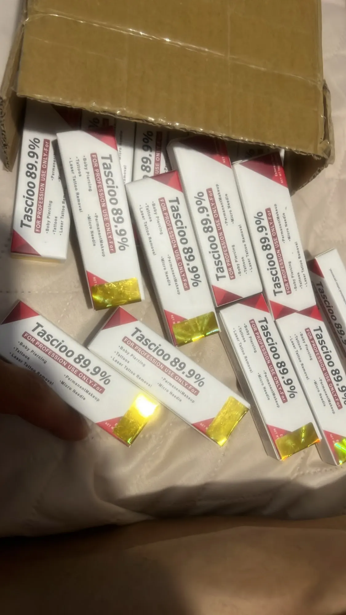 89.9% Sscia Numbing Cream Before Electrocautery/Permanent Makeup Eyebrow Lips Body Skin photo review