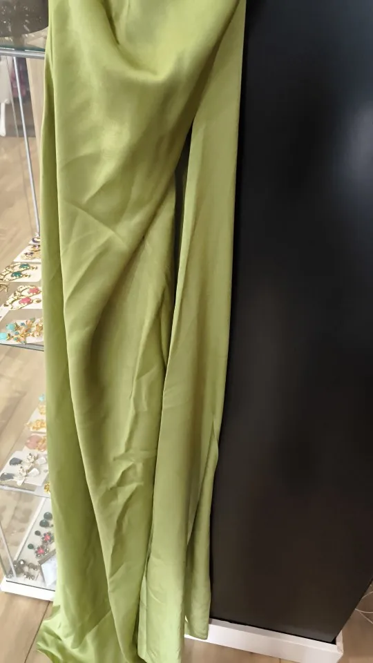Elegant Backless Satin Ribbon Gown for Summer Events photo review