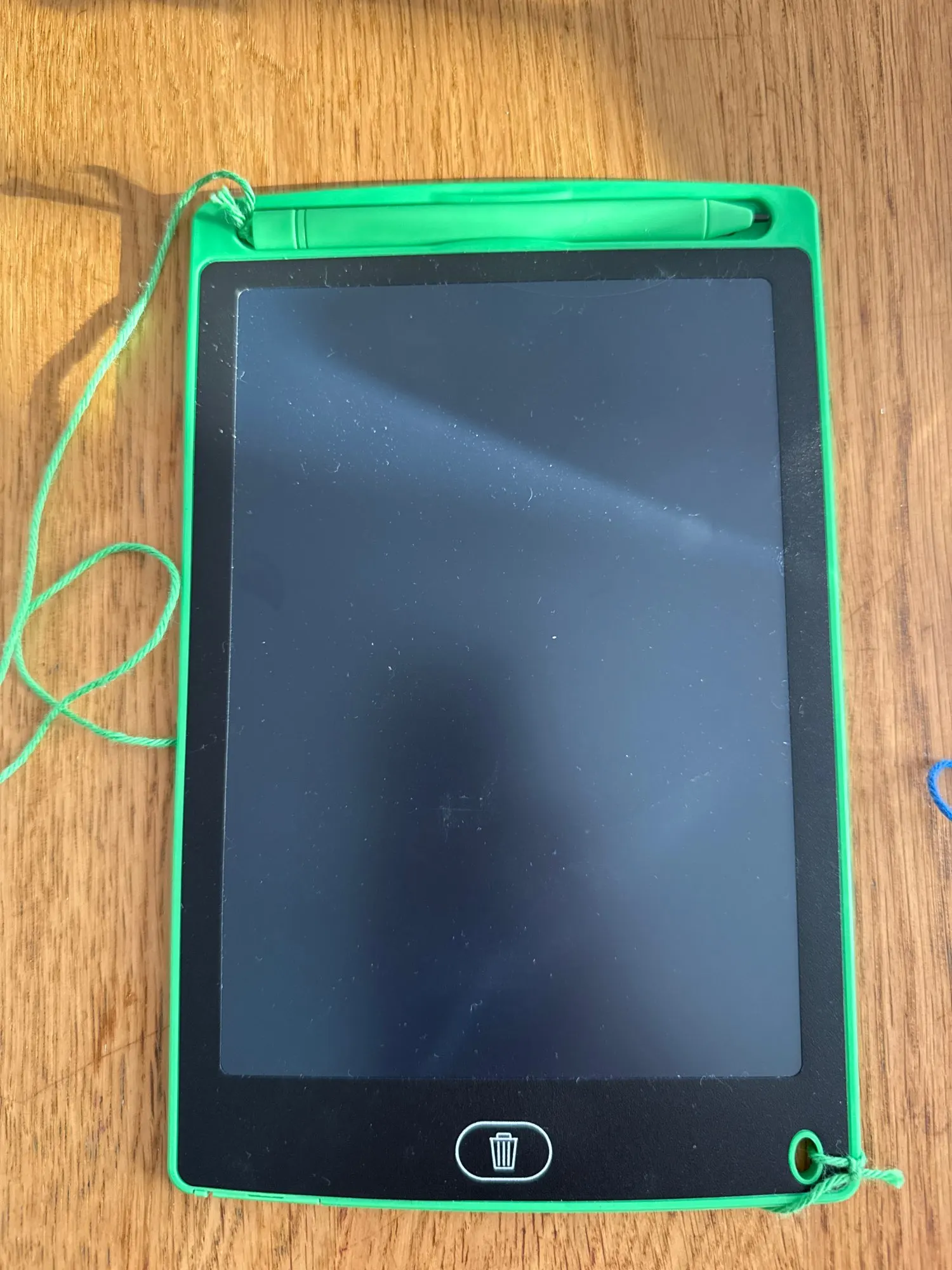 Tablette d’écriture LCD pour enfants – Ardoise magique effaçable, planche à dessin, jouet éducatif garçon/fille photo review