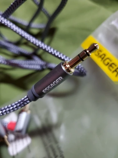 90° Angle RCA Audio Stereo Cable Jack 3.5mm to 2RCA Cable Splitter