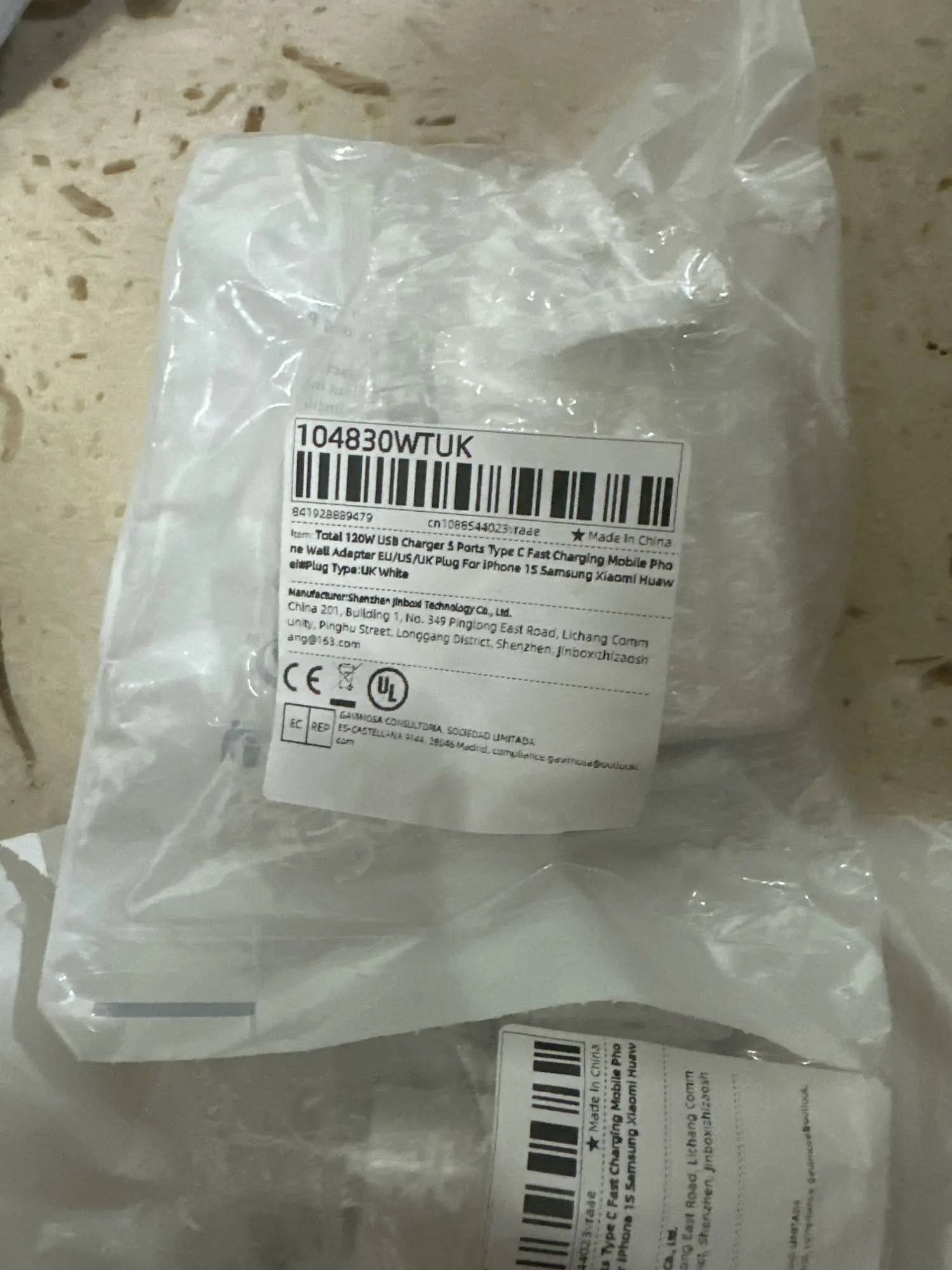 120W Multi Ports USB Charger Fast Charging Type C Mobile Phone Charger photo review