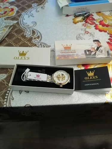 OLEVS Herrenuhr 9901 - Mechanisch, Wasserdicht & Leuchtend