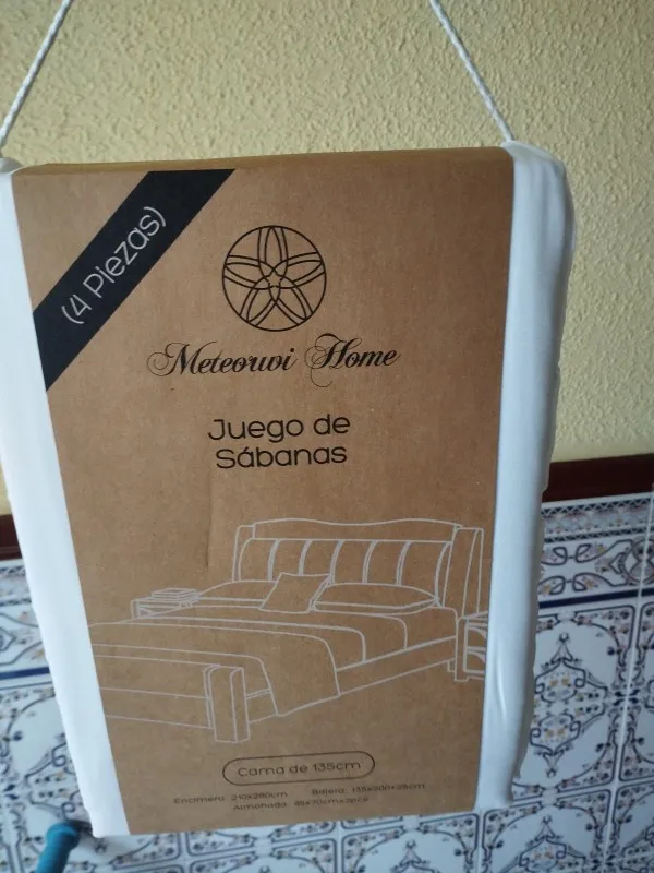 Textilwi - Juego de Sábanas de 3 o 4 Piezas para Cama 90/105/135/150cm - Suave y Transpirable - Incluye Sábana Bajera Ajustable, Encimera y Fundas de Almohada photo review