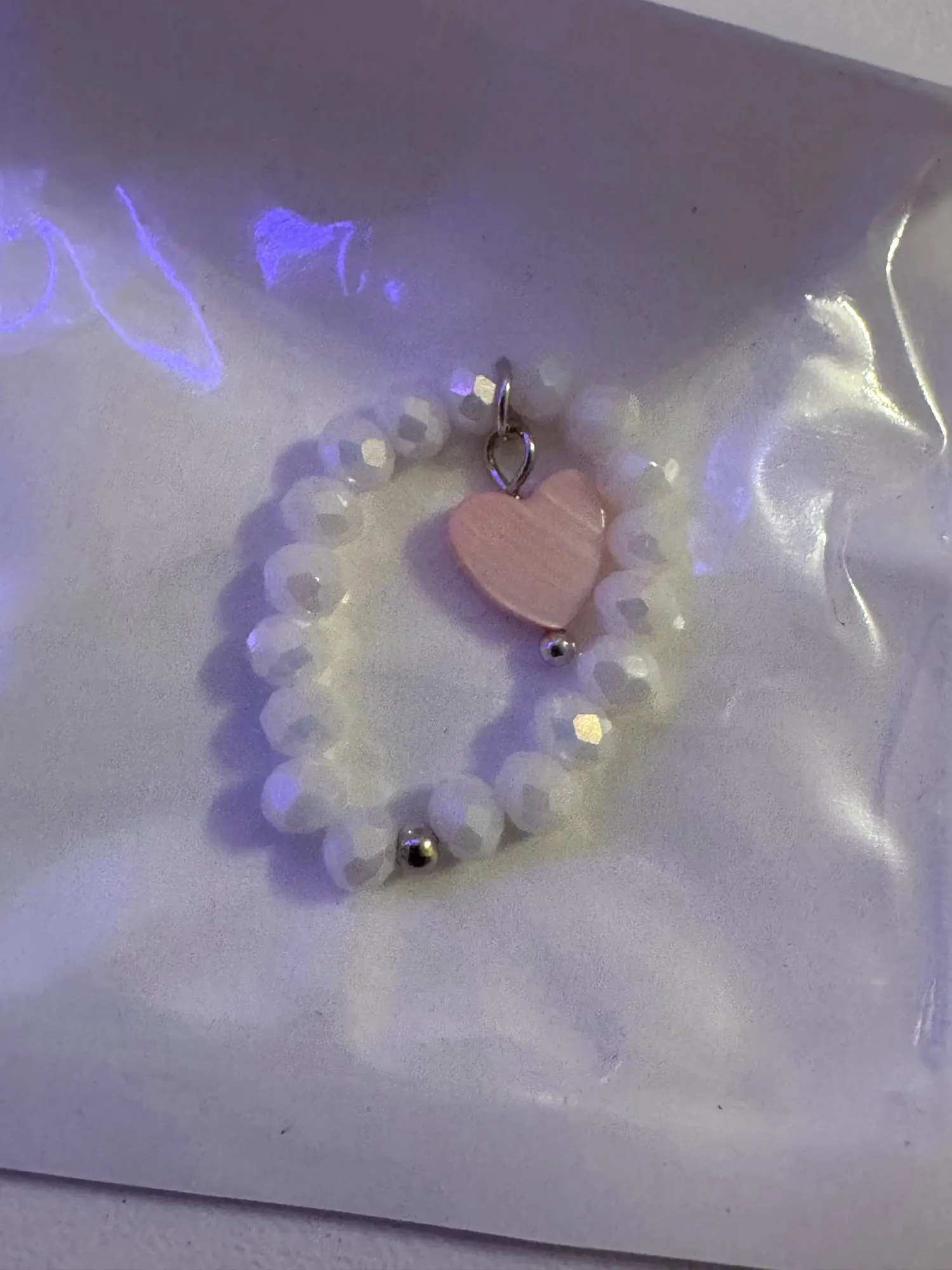 Trendy Off-Shoulder Tank Top with Artistic Tear Stitch Design photo review