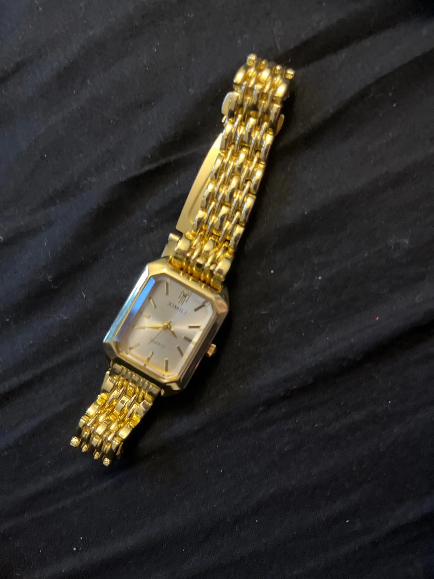 Women's 32mm Square Quartz Watch photo review