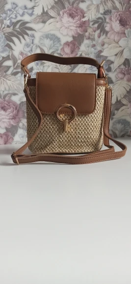 Lerpwige Stroh Clutch Handtasche - Gewebte Muscheltasche Für Sommer & Strand