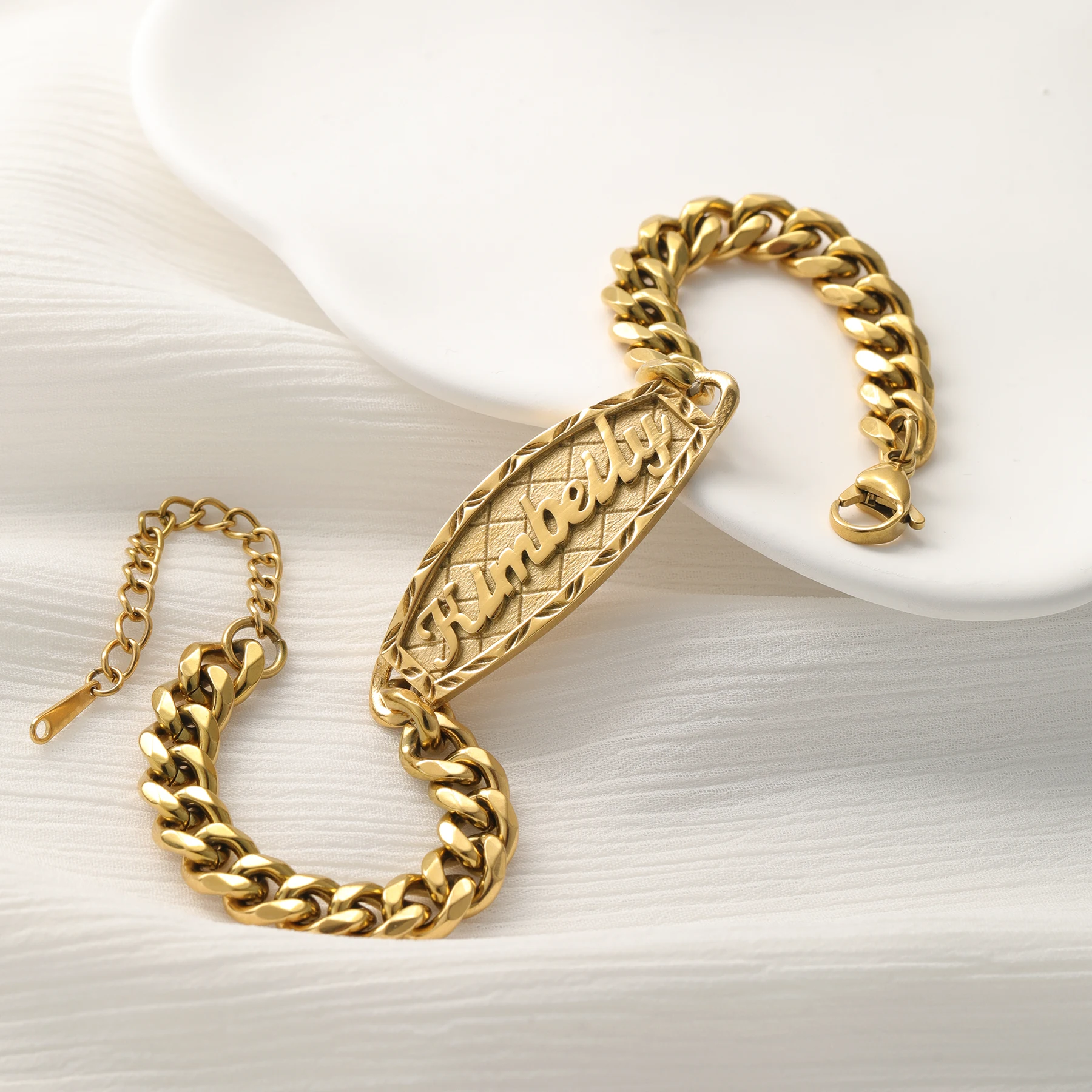youページ　オーダー品 Zciti 3d Personalized Name Bracelet 18k Gold-Plated