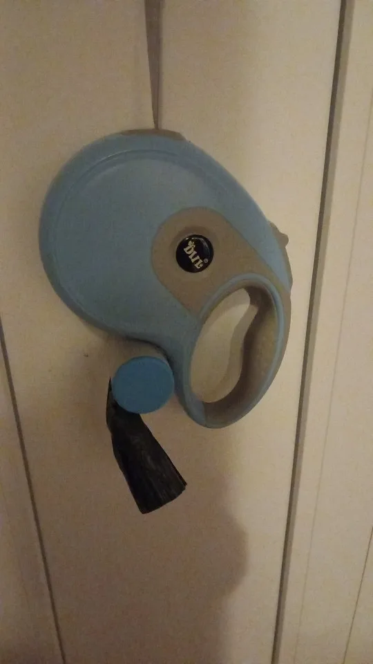 Durable Retractable Leash for Dogs,  Choose Your Length for Long, Flexible Walks with Your Pup photo review