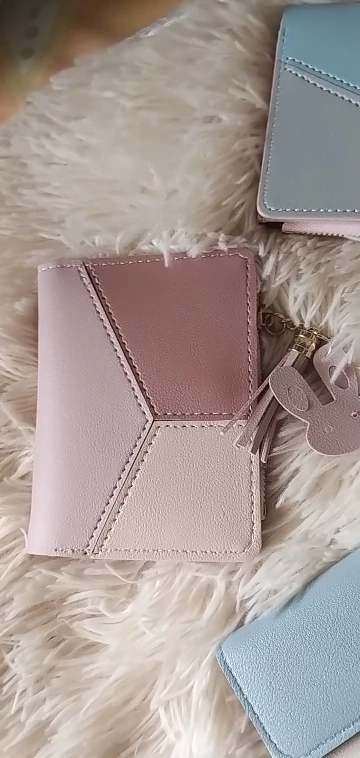 Women's PU Leather Wallet photo review
