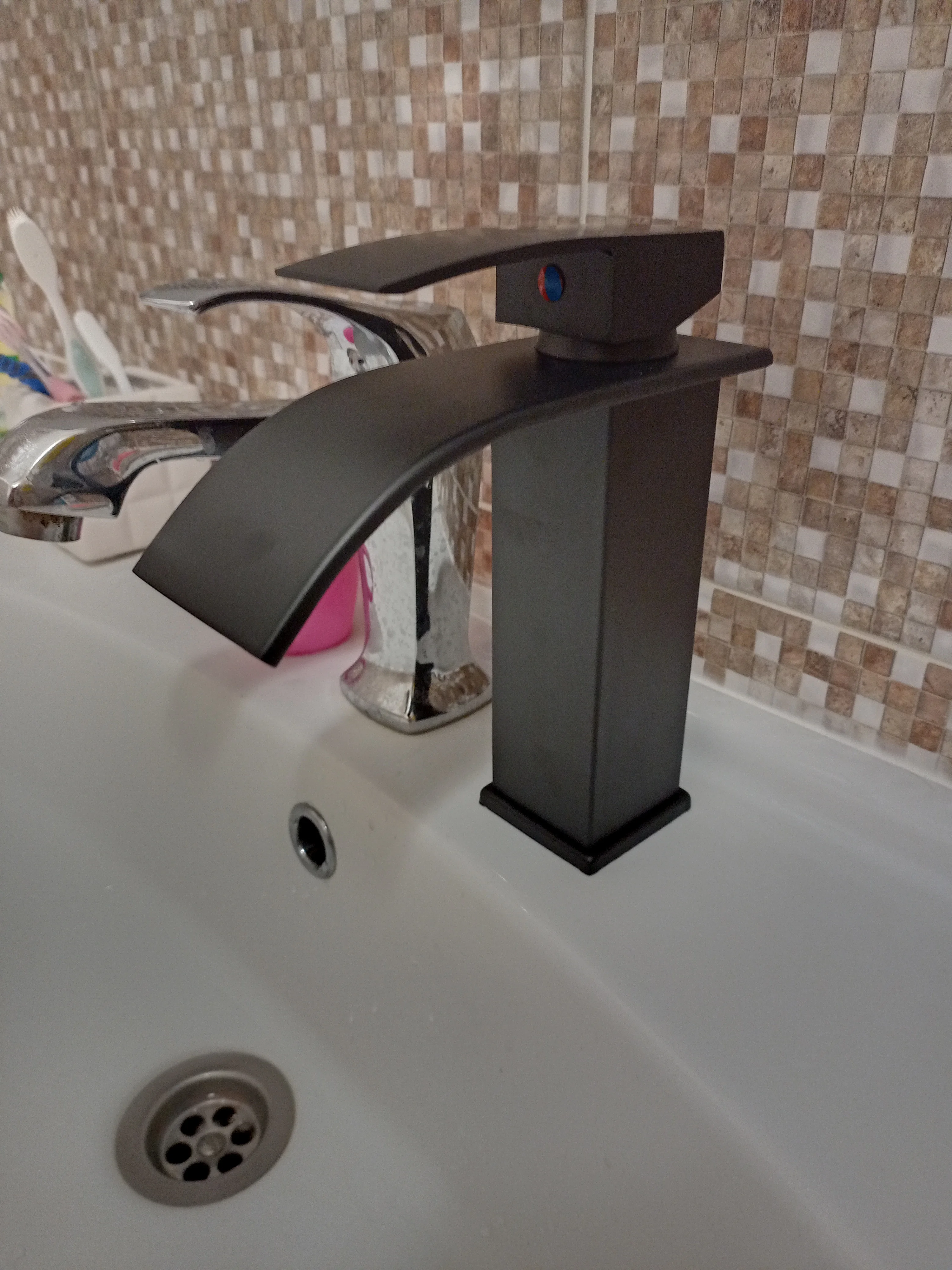 Robinet de salle de bain noir photo review