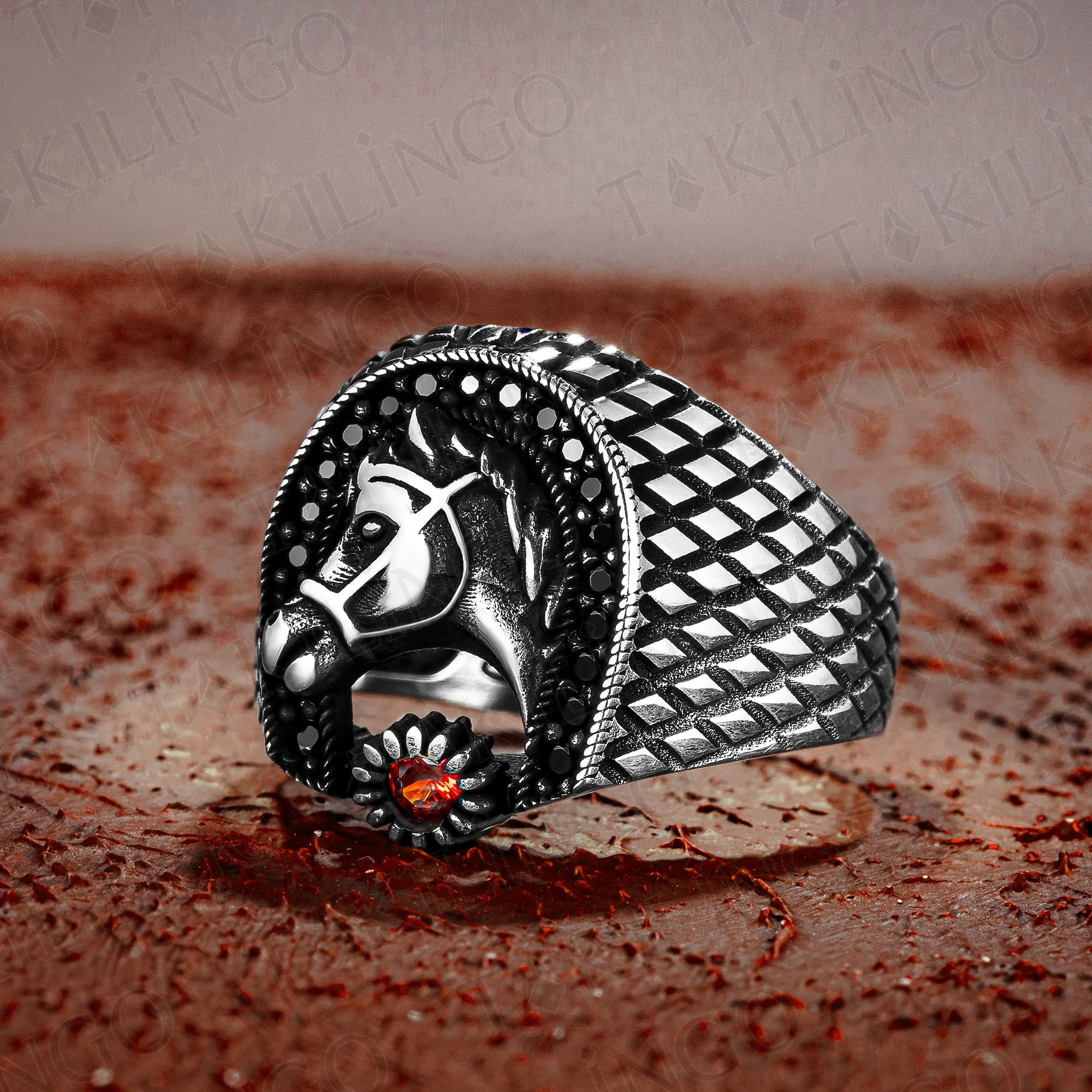 

Elegant Stamped Solid 925 Sterling Silver Zircon Stone Horse Men's Ring Punk Chic Accessory Handmade Jewelry Gift