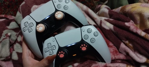 4pcs Cat Paw Thumb Stick Grip Cap Cover For PS3 / PS4 / PS5 / Xbox One / Xbox 360 Controller Gamepad Joystick Case Accessories photo review