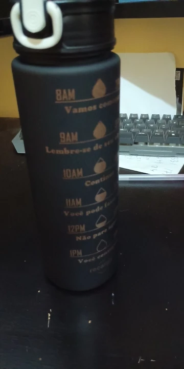 Garrafa De Água Squeeze 900ml com adesivo - Neverdie Store photo review