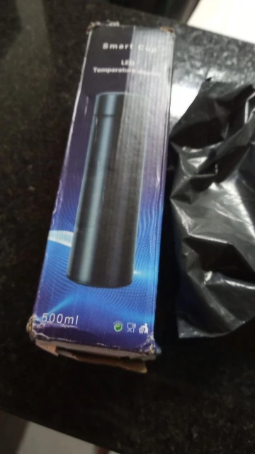 Garrafa Térmica Em Aço Inox Com Termômetro Digital 500ml Led photo review