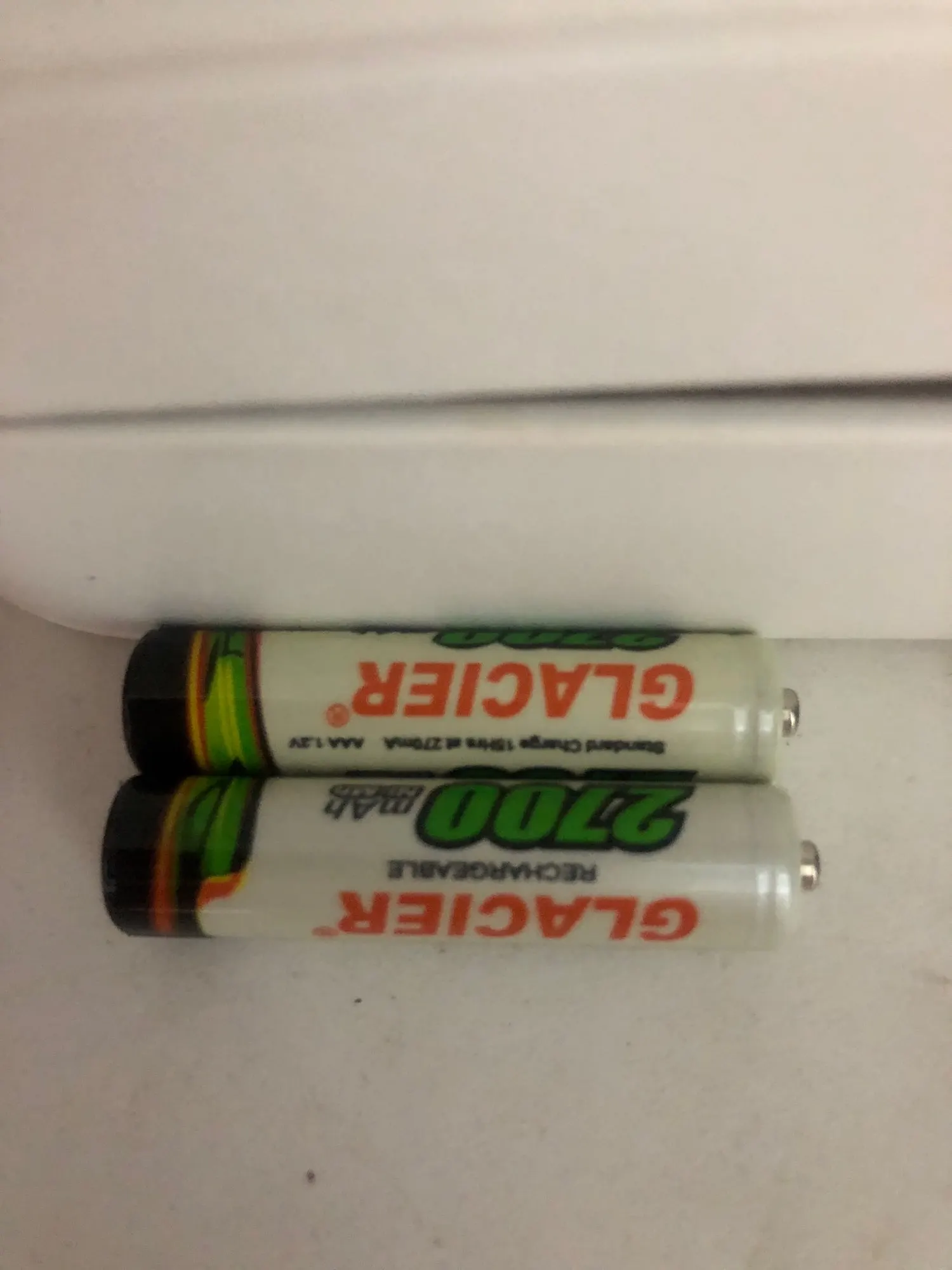 4 Pilhas Recarregável AAA 2700 No Blister Ideal Para Varios Aparelho recarregavel photo review