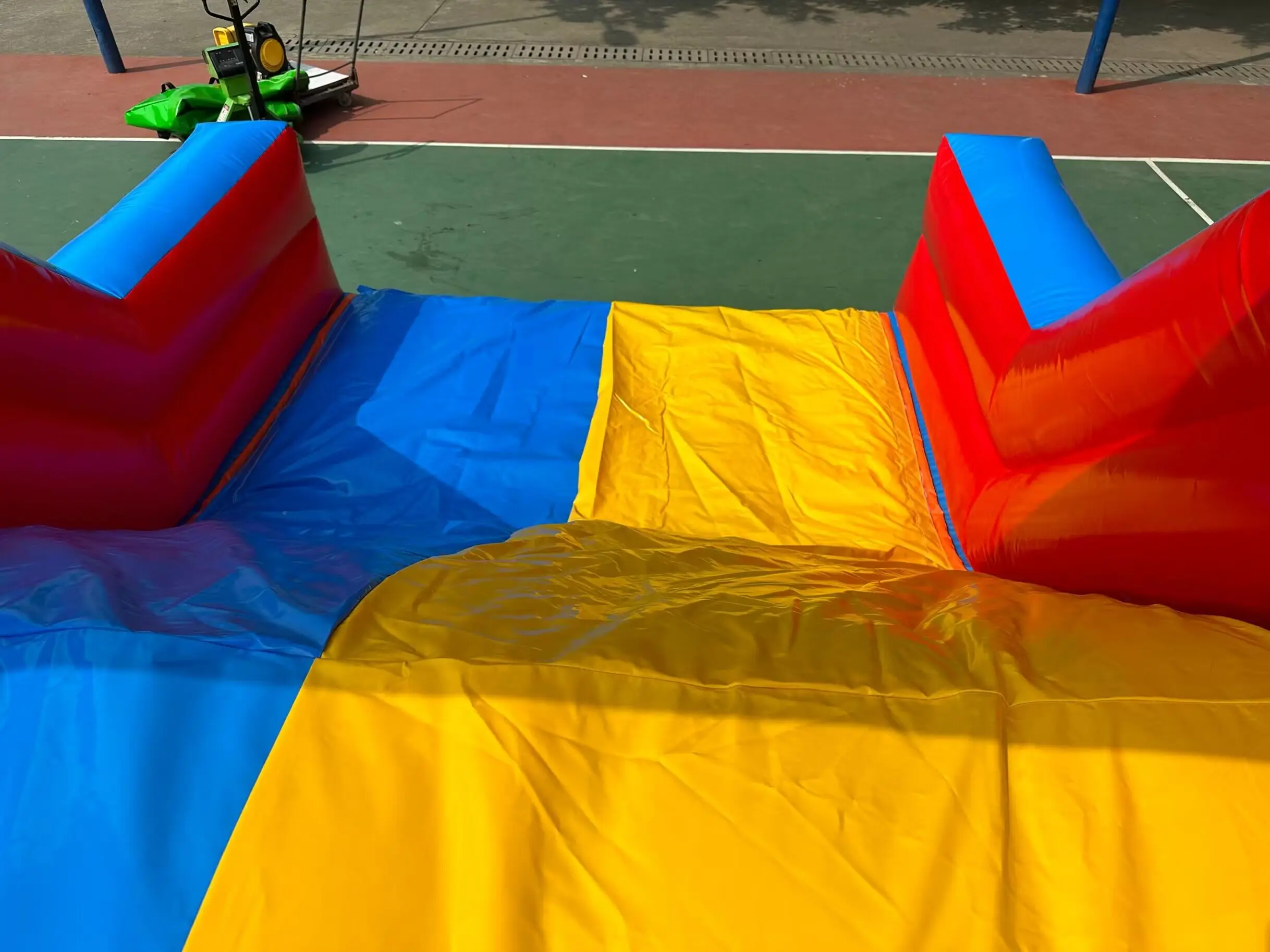 Manufacturer's hot -selling indoor and exterior adult children inflatable disorder courses combination YLY-011