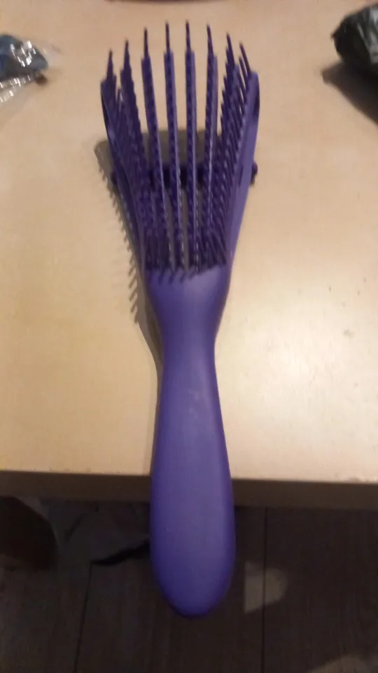 Brosse à Cheveux Démêlante | Peigne de Massage du Cuir Chevelu | Pour Cheveux Bouclés, Lisses, Femme & Homme – Salon & Maison photo review